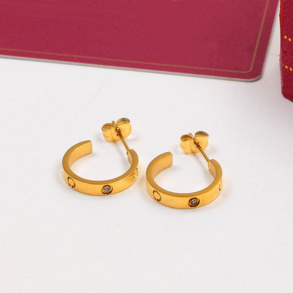 never fade easy chic jewelry men letter large small studs classic design diamond earrings 316l stainless steel silver elagant women stud scr, Golden;silver
never fade easy chic jewelry men letter large small studs classic design diamond earrings 316l stainless steel silver elagant women stud scr, Golden;silver