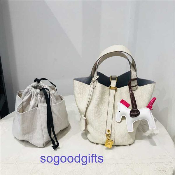 women's designer bags genuine leather picotin lock herme handbags tote bag 2022 spring and summer new layer cowhide women's bag ha
women's designer bags genuine leather picotin lock herme handbags tote bag 2022 spring and summer new layer cowhide women's bag ha