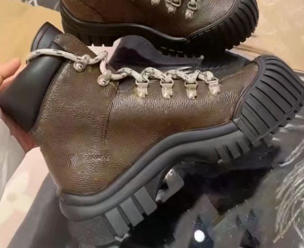 european designer women's short boots martin horseshoe buckle decoration boots on sheepskin classic shoes soft leather letter thick low, Black
european designer women's short boots martin horseshoe buckle decoration boots on sheepskin classic shoes soft leather letter thick low, Black