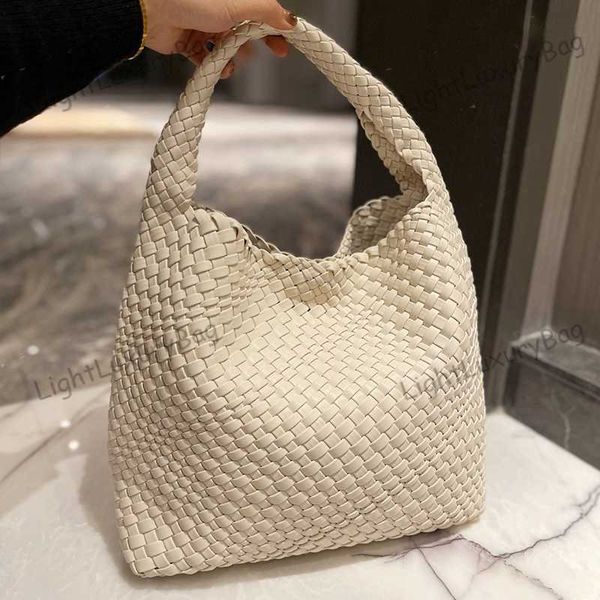 Woven Bag Designer Wallet Quality Shoulder Light for Women Classic Famous Brand Shopping Purses 220205, Blue
Woven Bag Designer Wallet Quality Shoulder Light for Women Classic Famous Brand Shopping Purses 220205, Blue