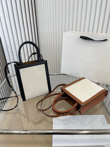 shoulder bags luxury designer retro todt mini haute couture bag one shoulder cross-body vertical 2022 new fashion ins same exposure french h
shoulder bags luxury designer retro todt mini haute couture bag one shoulder cross-body vertical 2022 new fashion ins same exposure french h