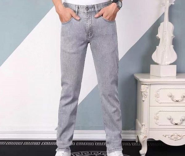 men's jeans classic mens fashion brand hip-hop denim pants high-quality zipper high washing fabric soft elastic letter emblem embroider, Blue
men's jeans classic mens fashion brand hip-hop denim pants high-quality zipper high washing fabric soft elastic letter emblem embroider, Blue