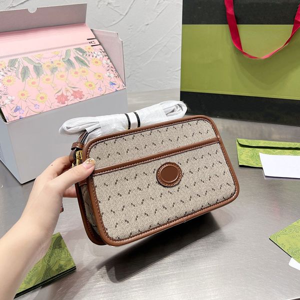 ophidia camera crossbody bag women canvas shoulder bags zipper closure fashion letters retro handbags purse adjustable leather strap
ophidia camera crossbody bag women canvas shoulder bags zipper closure fashion letters retro handbags purse adjustable leather strap