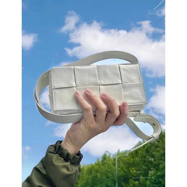 shoulder bag women crossbody bottage venates backpack purse handbags seam leather ladies metal chain classic woven messenger bag luxurys des
shoulder bag women crossbody bottage venates backpack purse handbags seam leather ladies metal chain classic woven messenger bag luxurys des