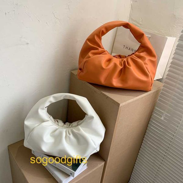 pouch designer bag bottegas handbags women venetas clutch bags netred pleated underarm bag 2022 spring new korean fashion handheld women
pouch designer bag bottegas handbags women venetas clutch bags netred pleated underarm bag 2022 spring new korean fashion handheld women
