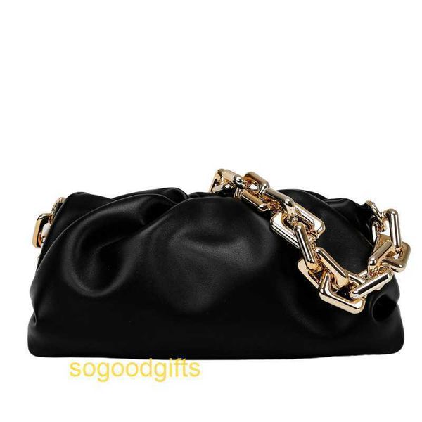pouch designer bag bottegas handbags women venetas clutch bags 2022 new network red crossbody bag single shoulder s adva