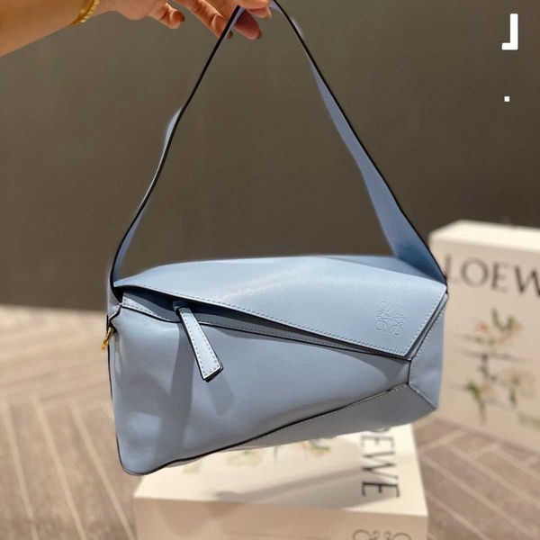 designer bag loevves woman bags woven colors leather shoulder fashion lightweight handbags brown brand shopping vacation nsnt
designer bag loevves woman bags woven colors leather shoulder fashion lightweight handbags brown brand shopping vacation nsnt