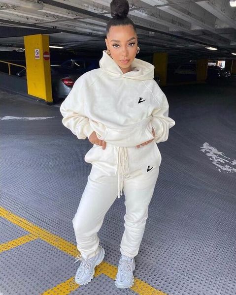 autumn winter women tracksuits solid color set sweatsuit logo print hoodie sweatshirts and long pants suits high street fashion loose ladies, Gray
autumn winter women tracksuits solid color set sweatsuit logo print hoodie sweatshirts and long pants suits high street fashion loose ladies, Gray