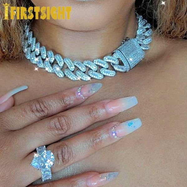 iced out bling 20mm heavy chunky cuban chain gold silver color 5a zircon choker hip hop fashion women jewelry 220719
iced out bling 20mm heavy chunky cuban chain gold silver color 5a zircon choker hip hop fashion women jewelry 220719