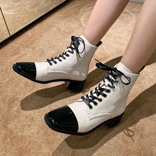 designer boots martin boots women english style retro square head medium heel thick heel lace up short boot spring autumn single booties, Black
designer boots martin boots women english style retro square head medium heel thick heel lace up short boot spring autumn single booties, Black