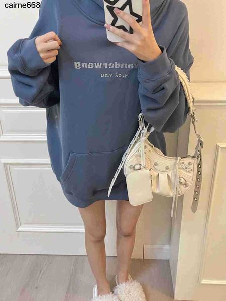 dsigner long women's hoodies sweatshirts aw autumn new fashion letter large pocket loose casual hooded plush, Black
dsigner long women's hoodies sweatshirts aw autumn new fashion letter large pocket loose casual hooded plush, Black