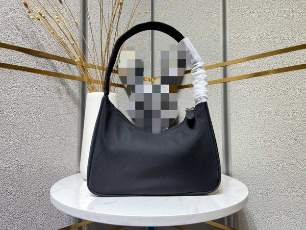 2022 women handbag designer bag totes10 colors re-edition underarm 2000 nylon shoulder bags woman crossbody messenger handbags
2022 women handbag designer bag totes10 colors re-edition underarm 2000 nylon shoulder bags woman crossbody messenger handbags