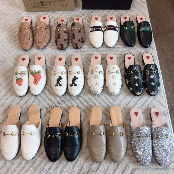 2022 fashion designer women fur slippers bee loafers genuine leather mules princetown woman metal buckle chain lazy slides casual flat shoes, Black
2022 fashion designer women fur slippers bee loafers genuine leather mules princetown woman metal buckle chain lazy slides casual flat shoes, Black