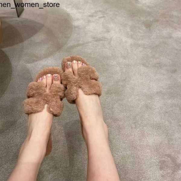 designer h slippers new emma teddy fur slipper ins super women shoes versatile flats at home sandals, Black
designer h slippers new emma teddy fur slipper ins super women shoes versatile flats at home sandals, Black