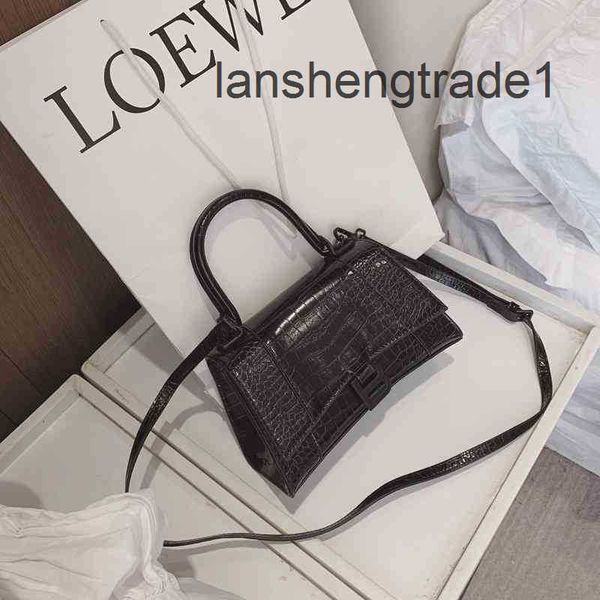 crocodiless herme hourglass . b family niche design women's bag 2022 fashion shoulder slwt 5crw
crocodiless herme hourglass . b family niche design women's bag 2022 fashion shoulder slwt 5crw
