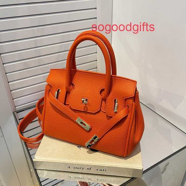 designer bags herme luxury genuine leather women's single shoulder handbags light and luxurious bag women's 2022 new hand simple f
designer bags herme luxury genuine leather women's single shoulder handbags light and luxurious bag women's 2022 new hand simple f