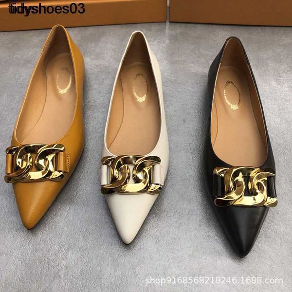2022 new english wind pointy flat sole single shoes women's fashion versatile twist buckle cowhide leather shallow mouth shoes, Black
2022 new english wind pointy flat sole single shoes women's fashion versatile twist buckle cowhide leather shallow mouth shoes, Black