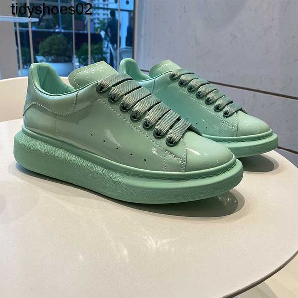 men's shoes stars same green little white shoes couples fashion versatile lacquer thick soled sports casual board shoes fashion
men's shoes stars same green little white shoes couples fashion versatile lacquer thick soled sports casual board shoes fashion