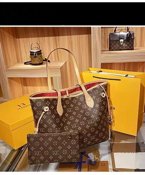 fashion luxury women bag designers bags 2pcs shoulder handbag handbags messenger bag credit card holder coin purses tote female purse wallet
fashion luxury women bag designers bags 2pcs shoulder handbag handbags messenger bag credit card holder coin purses tote female purse wallet