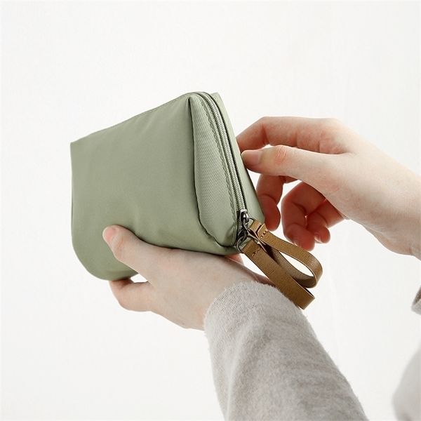 cosmetic bags cases cosmetic storage bag womens portable small bag small travel portable mini lipstick bag 220930
cosmetic bags cases cosmetic storage bag womens portable small bag small travel portable mini lipstick bag 220930