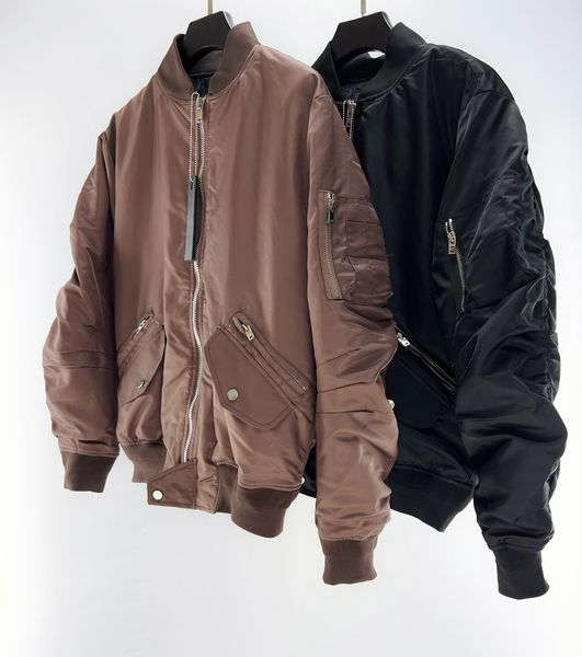 2022 autumn and winter luxury designer jacket stylish baseball collar thermal cotton jackets highquality pocket stitching brand mens jacket, Black;brown
2022 autumn and winter luxury designer jacket stylish baseball collar thermal cotton jackets highquality pocket stitching brand mens jacket, Black;brown