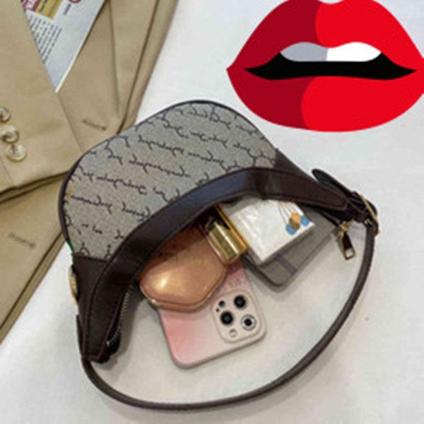 factory direct sale summer high texture french stick armpit women's 2022 new fashion vintage single shoulder msenger hand designer bag
factory direct sale summer high texture french stick armpit women's 2022 new fashion vintage single shoulder msenger hand designer bag