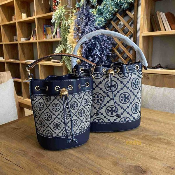 designer bags burchs shoulder crossbody torys luxury womens's classic handbags bag new fashion bucket single shoulder portable diagonal
designer bags burchs shoulder crossbody torys luxury womens's classic handbags bag new fashion bucket single shoulder portable diagonal