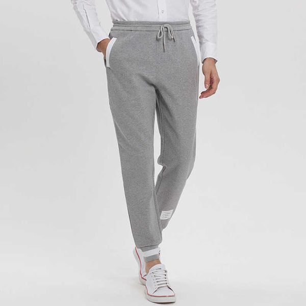 tb 2021 thom fashion brand sweatpants men spring autumn pure cotton casual sports trousers soild patchwork jogger track pants, White;black
tb 2021 thom fashion brand sweatpants men spring autumn pure cotton casual sports trousers soild patchwork jogger track pants, White;black