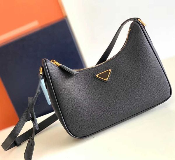 designers bags handbags sacoche pochette 2005 luxury leather lady underarm messenger vintage pink white black green women
designers bags handbags sacoche pochette 2005 luxury leather lady underarm messenger vintage pink white black green women
