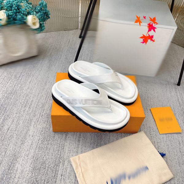 2023 women woody mules slippers designer canvas cross woven sandals summer outdoor peep toe casual slipper letter stylist shoes with box -h0, Black
2023 women woody mules slippers designer canvas cross woven sandals summer outdoor peep toe casual slipper letter stylist shoes with box -h0, Black