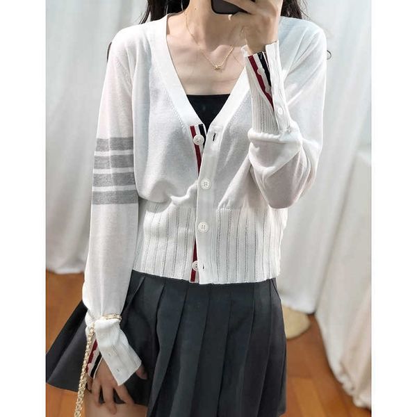 tb sun protection clothing ice silk knitted sweater thin cardigan women's summer shawl outside with air conditioning shirt, White;black
tb sun protection clothing ice silk knitted sweater thin cardigan women's summer shawl outside with air conditioning shirt, White;black