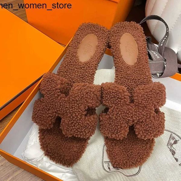 designer h slippers fur one new flat bottom wearing net red teddy lamb wool mop casual flip flop, Black
designer h slippers fur one new flat bottom wearing net red teddy lamb wool mop casual flip flop, Black