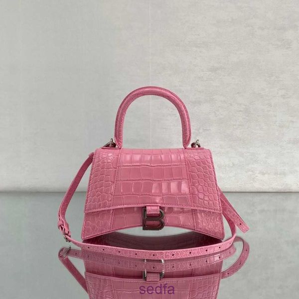 luxury designer bags balencigas genuine leather ladies shoulder crossbody handbags leather women's bag 2022 early spring new fashion ve
luxury designer bags balencigas genuine leather ladies shoulder crossbody handbags leather women's bag 2022 early spring new fashion ve