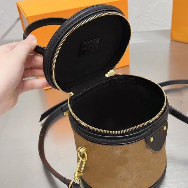 louisity designer luxury bag louiss handbags totes bags womens crossbody handbag loulou lvs shoulder pursest louiseity 1 viutonity 7a lepg
louisity designer luxury bag louiss handbags totes bags womens crossbody handbag loulou lvs shoulder pursest louiseity 1 viutonity 7a lepg