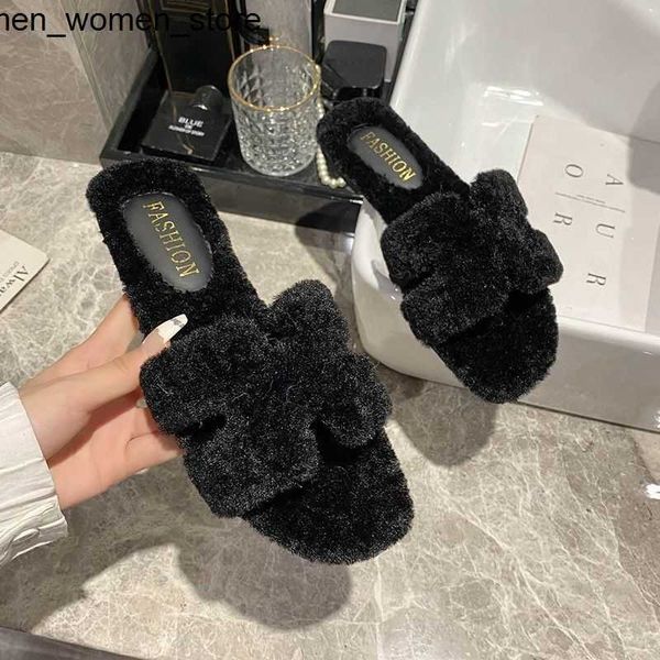 designer h slippers wool slippers autumn women wear fur one flat bottom casual red teddy bear wool one word slipper, Black
designer h slippers wool slippers autumn women wear fur one flat bottom casual red teddy bear wool one word slipper, Black