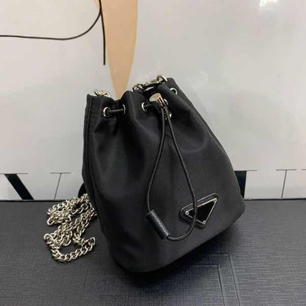 bucket bags mini nylon drawstring handbags removable chain crossbody shoulder bag fashion letter silver hardware black women coin purse smal
bucket bags mini nylon drawstring handbags removable chain crossbody shoulder bag fashion letter silver hardware black women coin purse smal