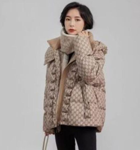 2023 women's down jackets black classic puffer dunks designer jacket for women casual white down coat with printed parkas, Black;brown
2023 women's down jackets black classic puffer dunks designer jacket for women casual white down coat with printed parkas, Black;brown