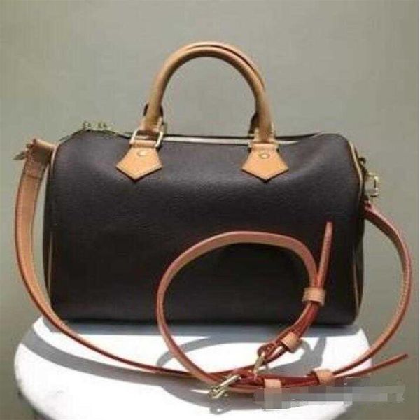 2pcs handbags men leather trio messenger bags luxury shoulder bag make up bag designer handbag tote man's bag243o
2pcs handbags men leather trio messenger bags luxury shoulder bag make up bag designer handbag tote man's bag243o