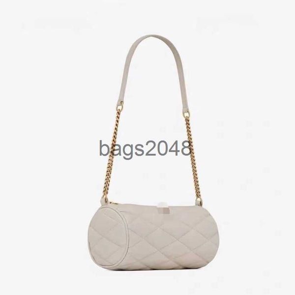 yls evening bags designer autumn 2022 new round tube lamb skin lingge small fragrance armpit cross body leather bag 20cmx 10cmx10cm
yls evening bags designer autumn 2022 new round tube lamb skin lingge small fragrance armpit cross body leather bag 20cmx 10cmx10cm