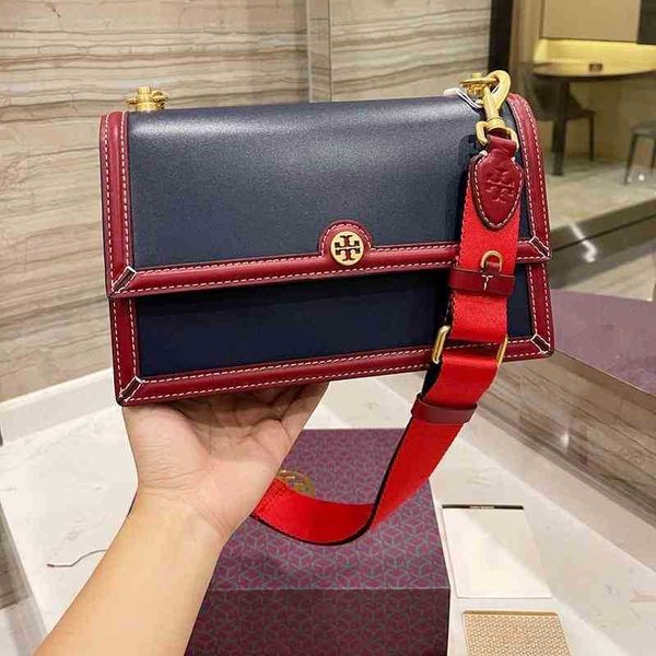 burchs handbags women's designer torys 2022 canvas old flower single messenger with organ and leather small square bag shoulder crossbo
burchs handbags women's designer torys 2022 canvas old flower single messenger with organ and leather small square bag shoulder crossbo