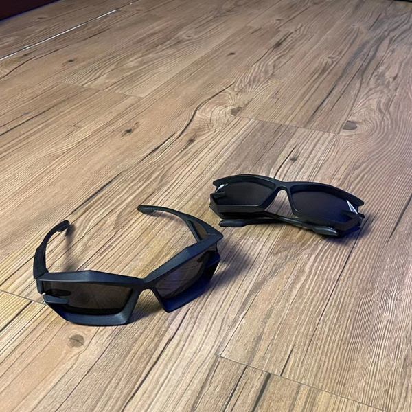 womens sunglasses for women men sun glasses mens 40049 fashion style protects eyes uv400 lens with random box, White;black
womens sunglasses for women men sun glasses mens 40049 fashion style protects eyes uv400 lens with random box, White;black