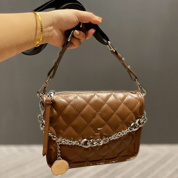 luxury women gold coin trend designer crossbody bag matelasse chain first layer calfskin leather quilted classic zip fashion shoulder bag ha
luxury women gold coin trend designer crossbody bag matelasse chain first layer calfskin leather quilted classic zip fashion shoulder bag ha
