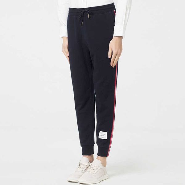 tb 2021 thom fashion brand sweatpants men slim cotton casual striped sports trousers spliced autumn winter jogger track pants, White;black
tb 2021 thom fashion brand sweatpants men slim cotton casual striped sports trousers spliced autumn winter jogger track pants, White;black