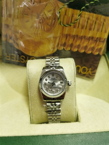 seller women watch lady size 26mm date girl sapphire glass wristwatch 2813 movement automatic mechanical movement watches 2023, Slivery;brown
seller women watch lady size 26mm date girl sapphire glass wristwatch 2813 movement automatic mechanical movement watches 2023, Slivery;brown
