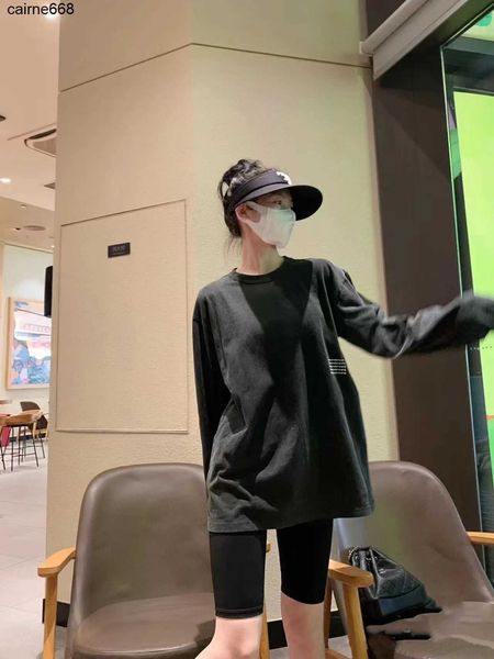 dsigner new women's hoodies sweatshirts new aw five rows of letters printed round neck long sleeved t-shirts loose men women, Black
dsigner new women's hoodies sweatshirts new aw five rows of letters printed round neck long sleeved t-shirts loose men women, Black