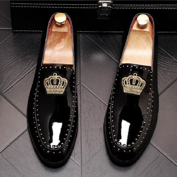big size men's oxfords embroidery shoes crown business leather dress shoes for men black white wedding party da57
big size men's oxfords embroidery shoes crown business leather dress shoes for men black white wedding party da57