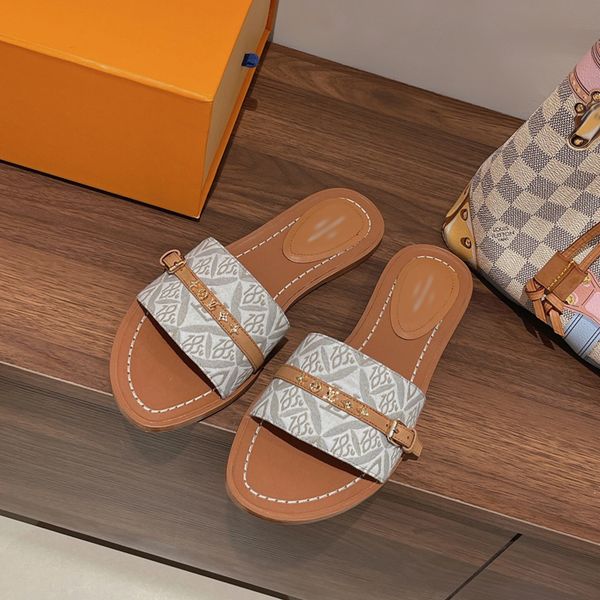 2023 paris womens slippers beautiful scuffs shoes summer sandals beach slides slippers ladies flip flops loafers black navy embroidered with
2023 paris womens slippers beautiful scuffs shoes summer sandals beach slides slippers ladies flip flops loafers black navy embroidered with
