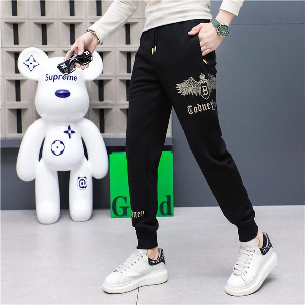men's casual pants stamping printing handsome design fashion brand leggings male slim sweatpants black long trousers men clothes
men's casual pants stamping printing handsome design fashion brand leggings male slim sweatpants black long trousers men clothes