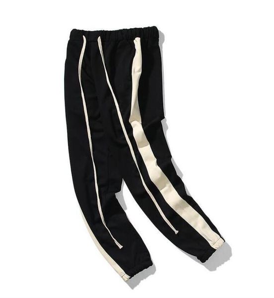autumn and winter fashion mens pants highquality comfortable material joggers sweatpants luxury brand r pants, Black
autumn and winter fashion mens pants highquality comfortable material joggers sweatpants luxury brand r pants, Black