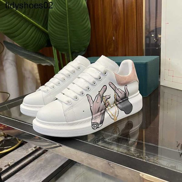 small white shoes 2022mcqueenss autumn new fashion versatile super fire graffiti men's shoes couple's casual shoes
small white shoes 2022mcqueenss autumn new fashion versatile super fire graffiti men's shoes couple's casual shoes